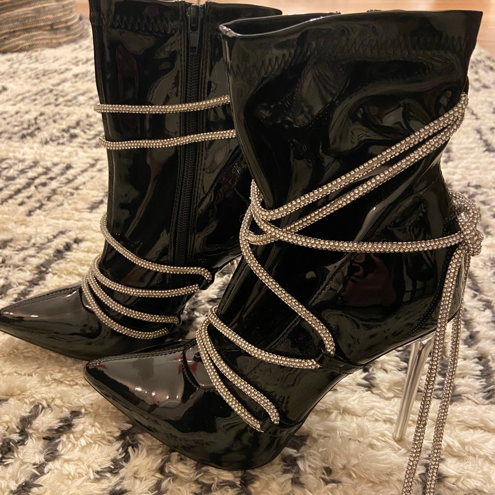 Azalea Wang Diamond Drip Faux Patent Leather Bootie - Picture 6 of 12